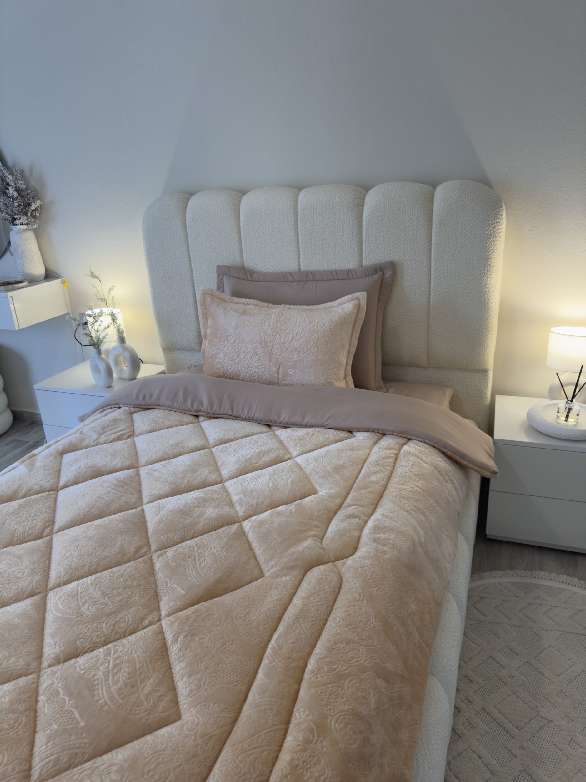 Couette en Polaire Beige (Place et demi)