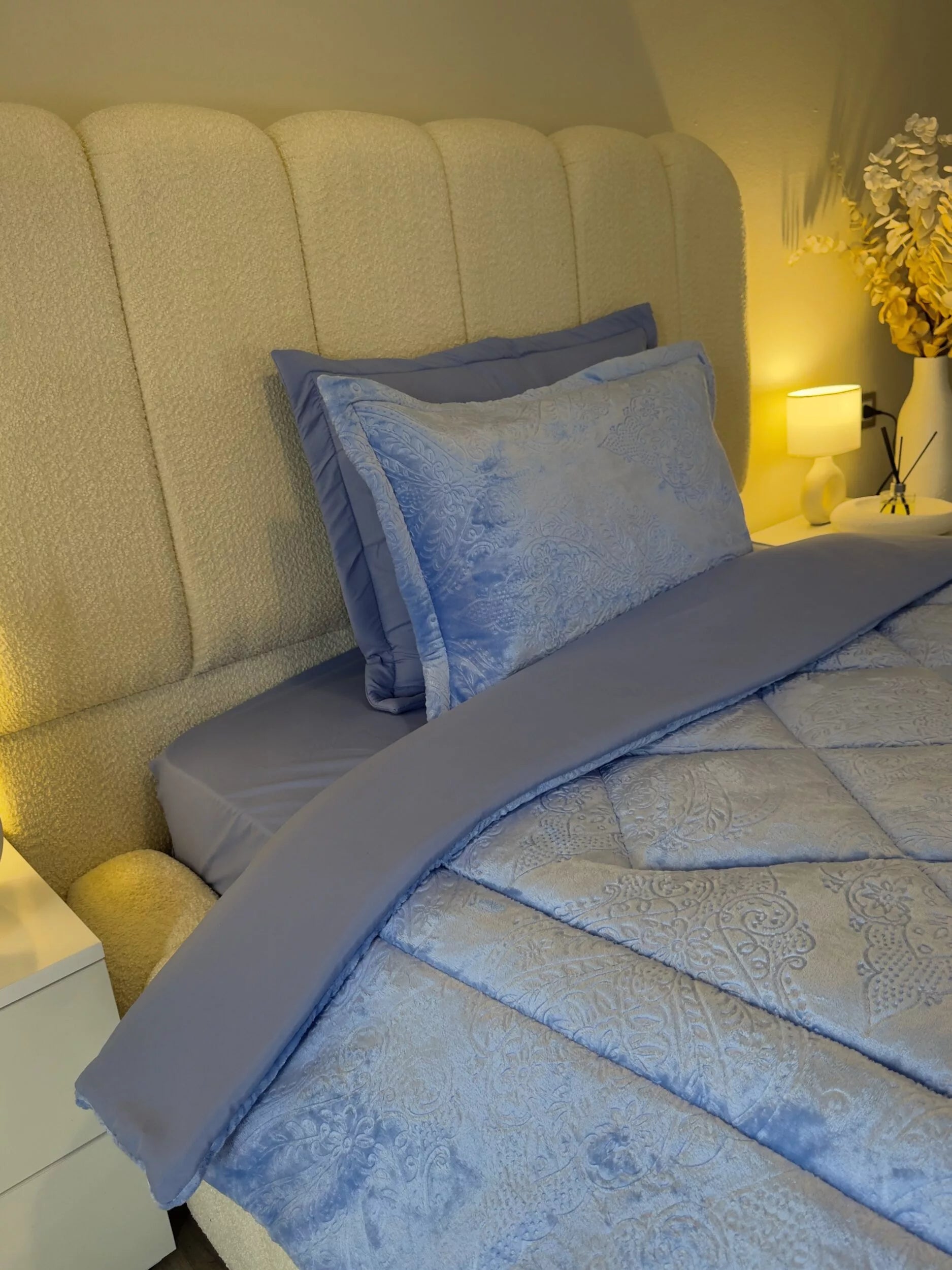 Couette en Polaire Bleu Ciel (Place et demi)