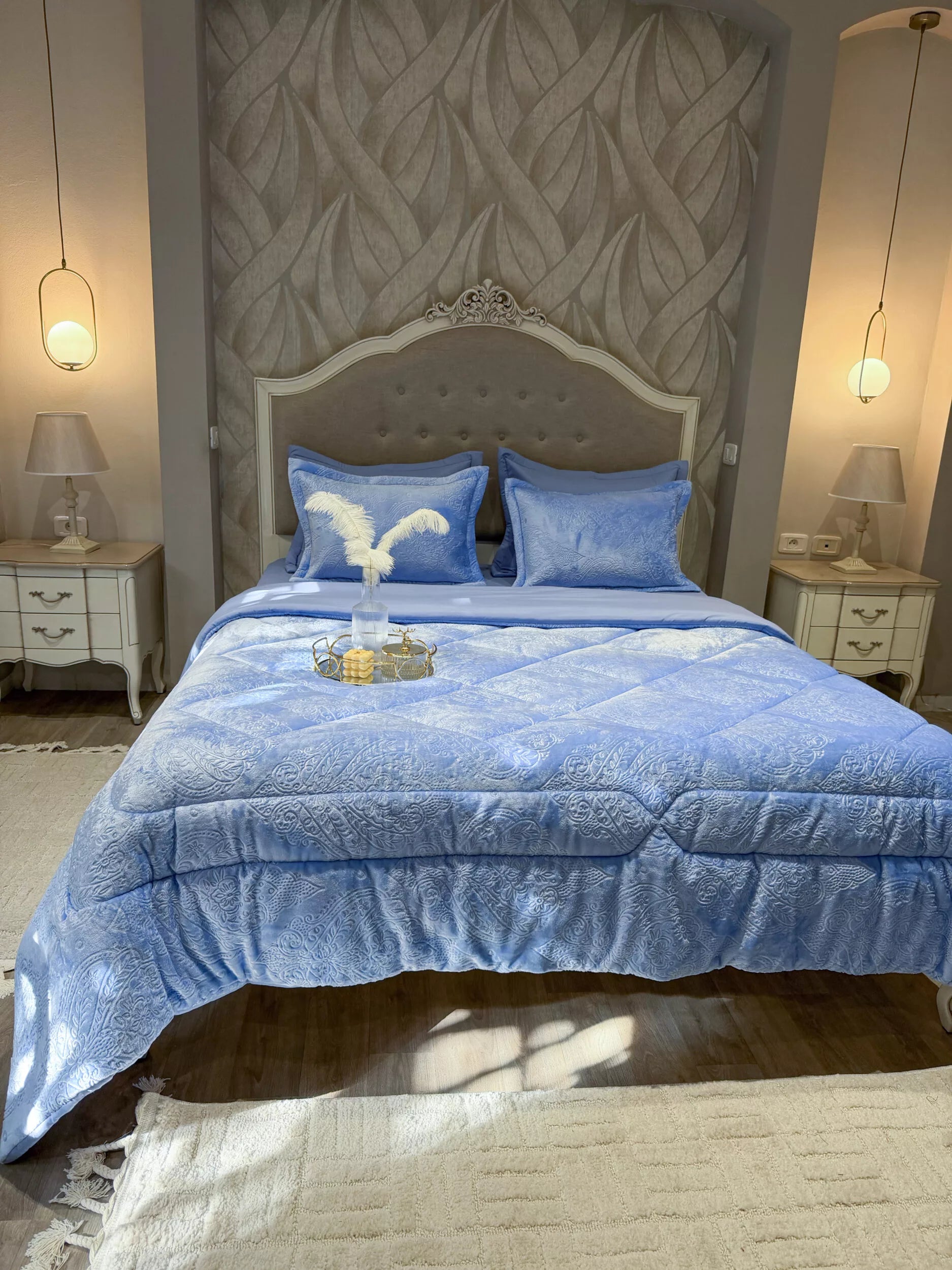 Couette en Polaire – Plusieurs Couleurs & Dimensions