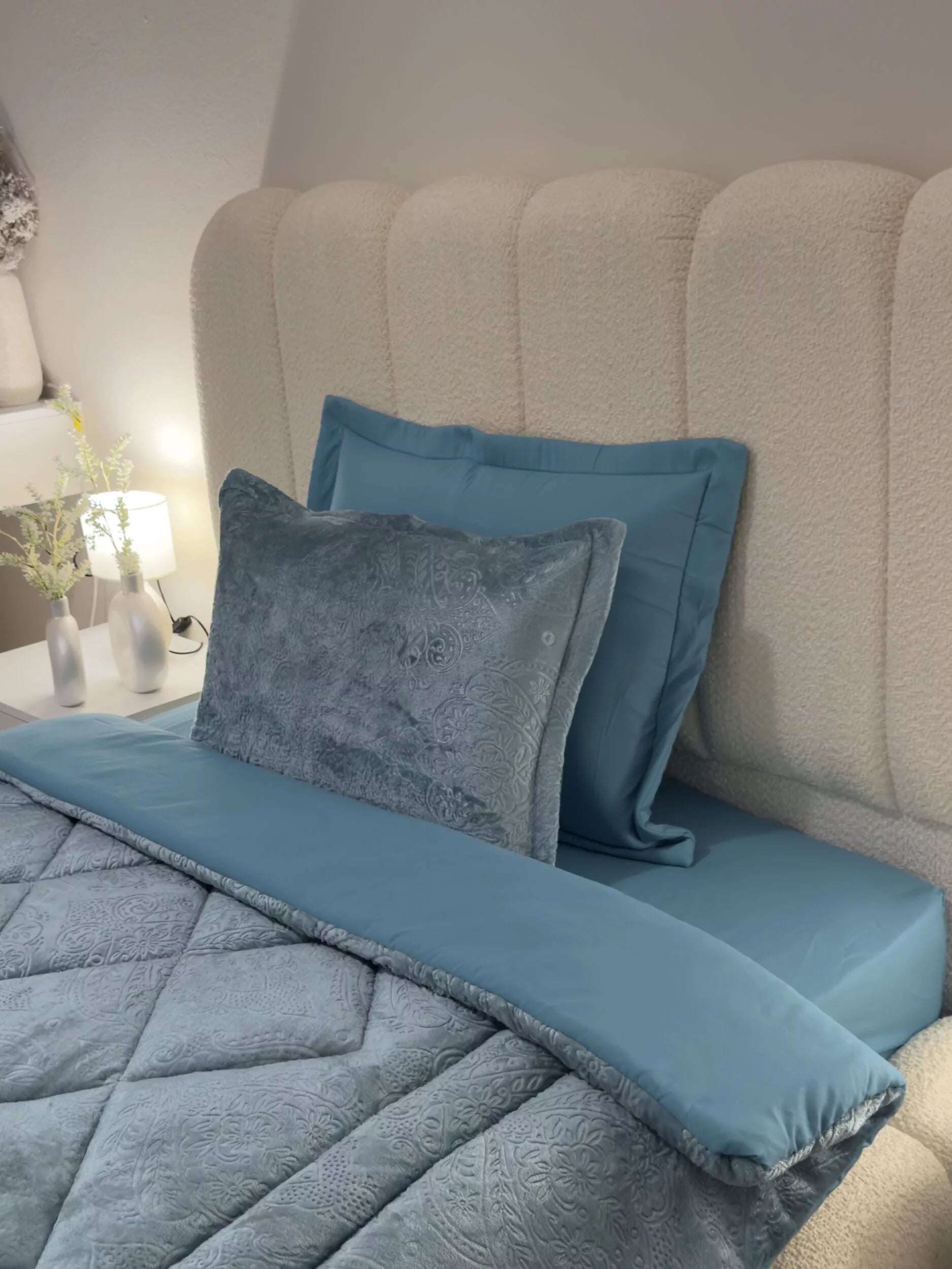 Couette en polaire turquoise (place et demi)