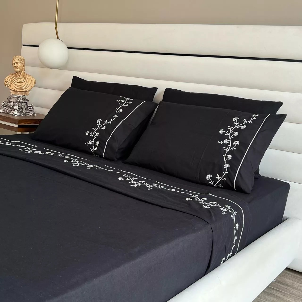 Parure Noir Fleurie Coton