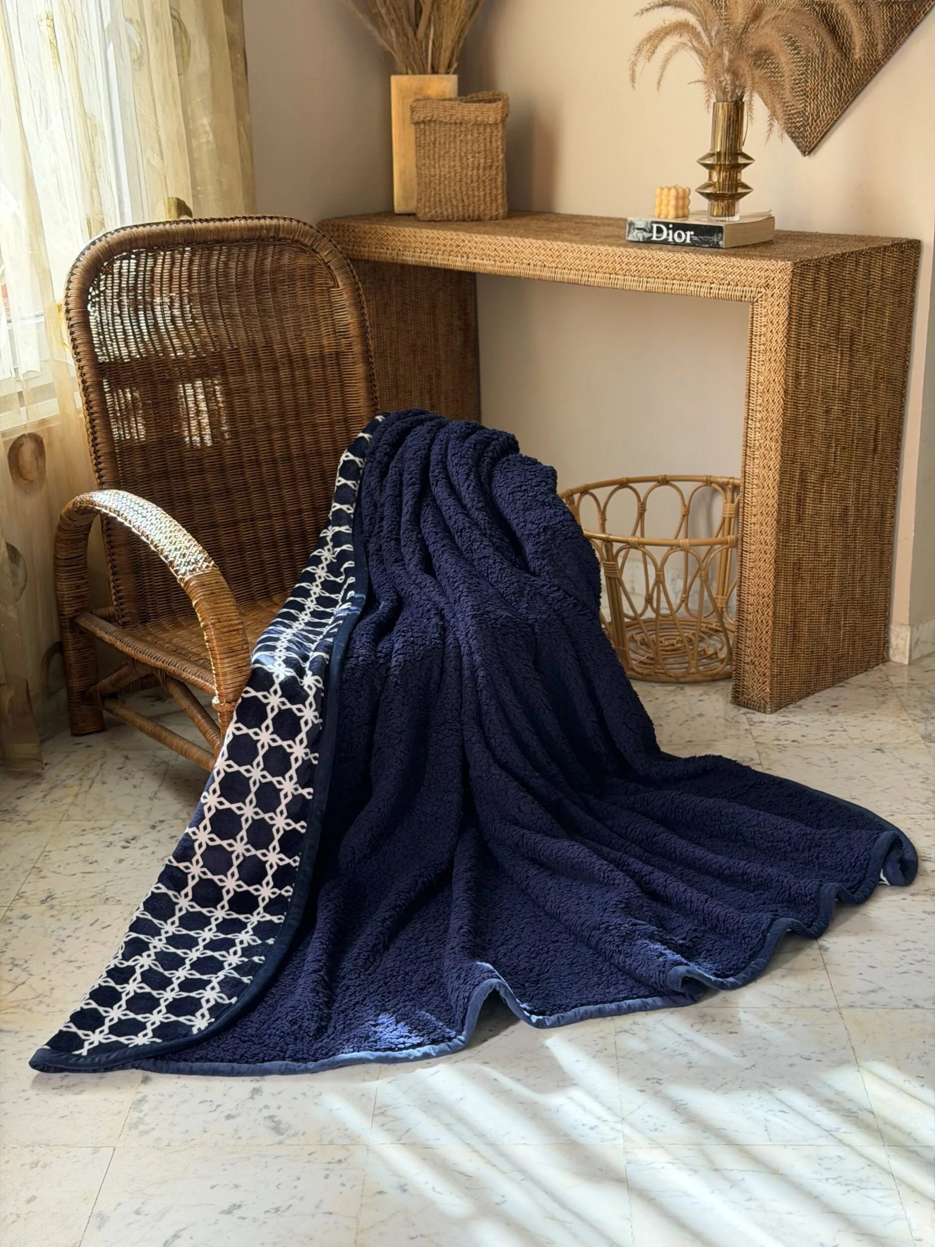 Plaid Bleu Marine avec Design