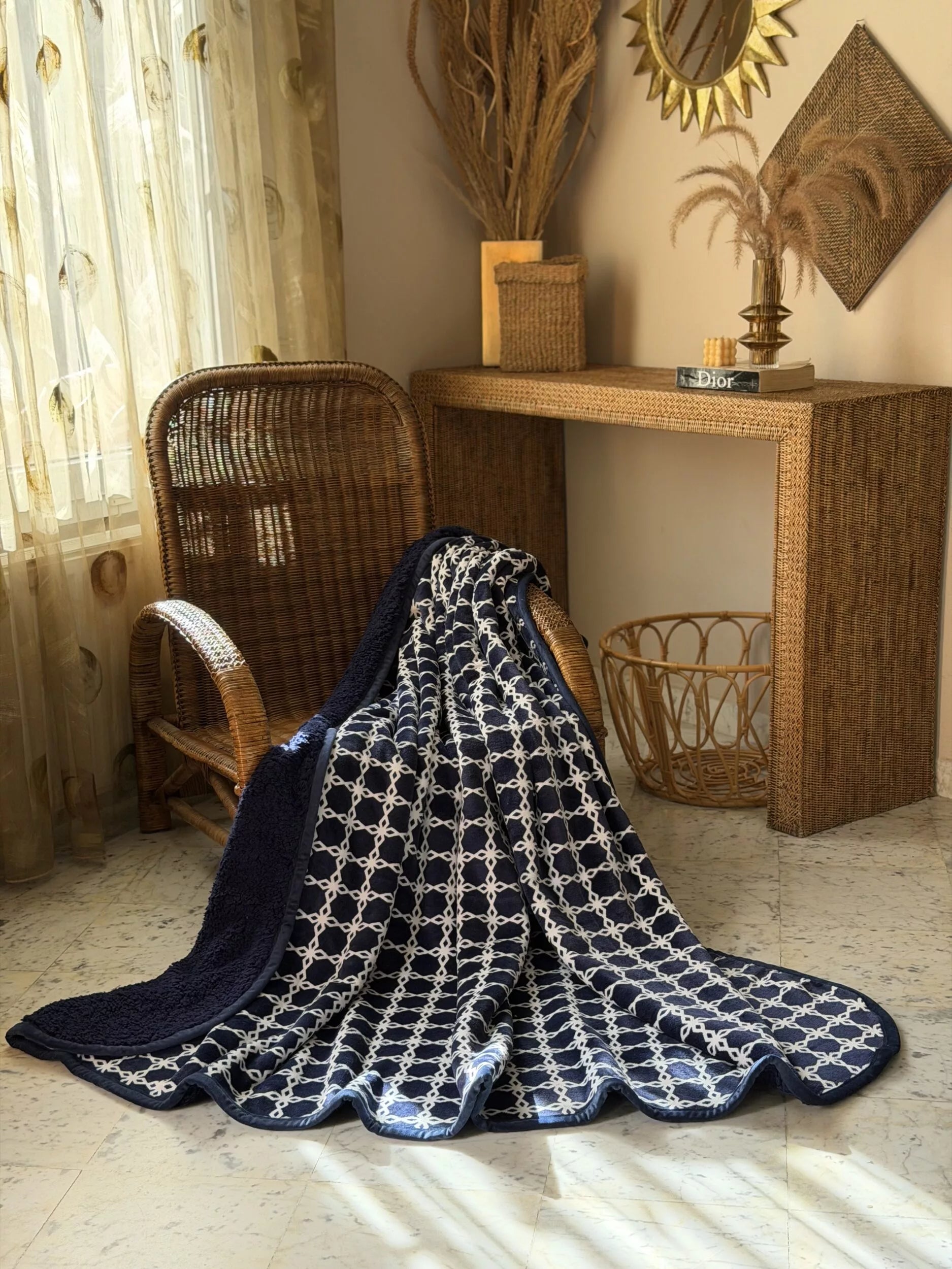 Plaid Bleu Marine avec Design