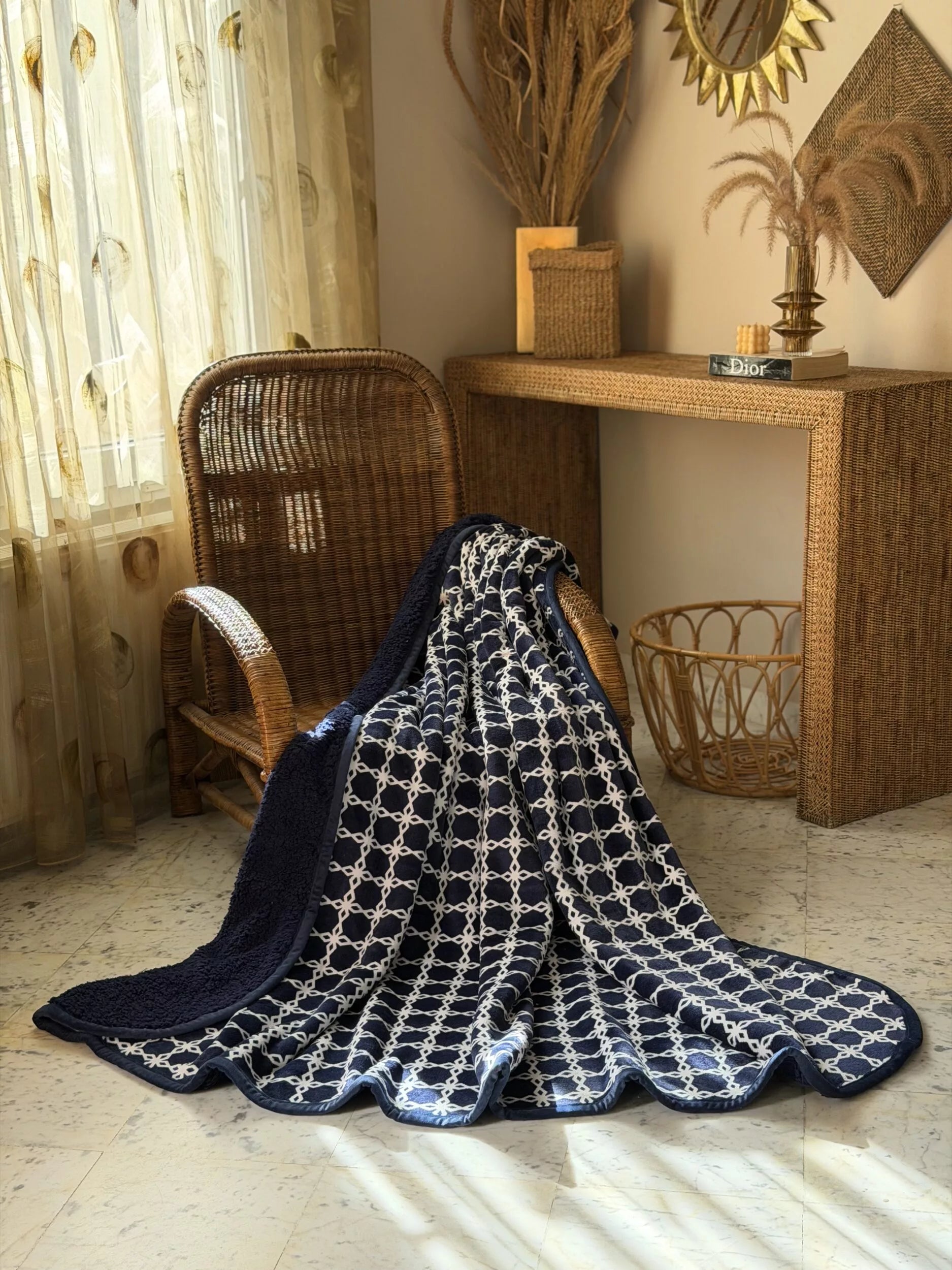 Plaid Bleu Marine avec Design