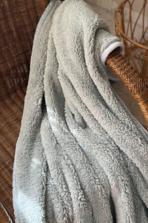Plaid vert d’eau