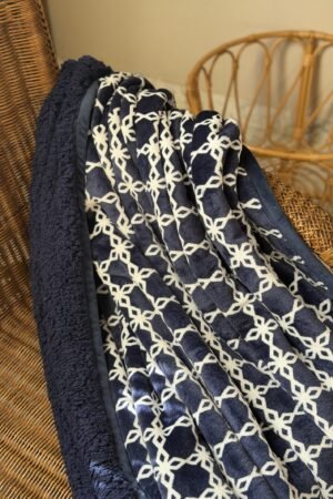 Plaid bleu marine avec Design