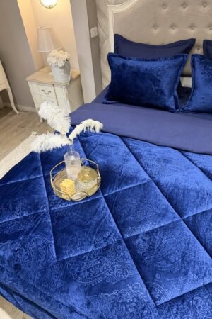Couette en polaire bleu marine
