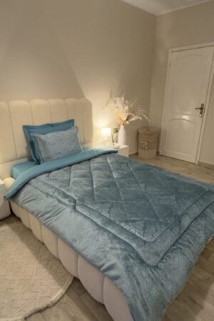 Couette en polaire turquoise (place et demi)