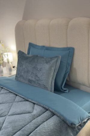 Couette en polaire turquoise (place et demi)