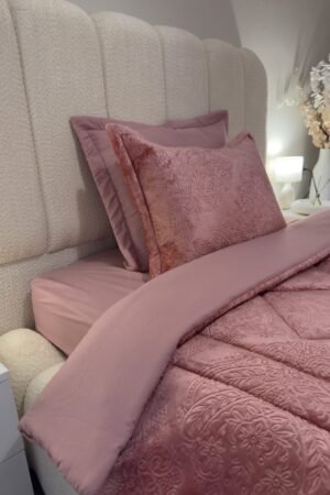 Couette en polaire rose poudré (place et demi)
