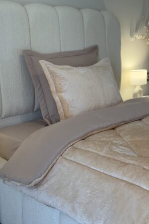 Couette en polaire beige (place et demi)