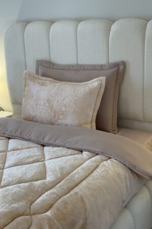 Couette en Polaire - Plusieurs Couleurs & Dimensions