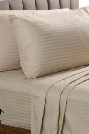 parure de lit beige microfibre c12