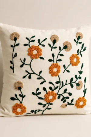 Taie Brodé Fleur Orangée