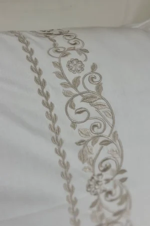 Parure " Zeineb " Brodée