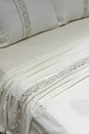 Parure " Zeineb " Brodée