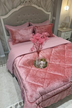 Couette en polaire rose poudré