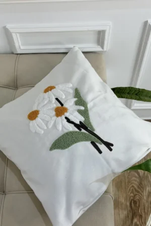 Taie Brodé " Blanche "
