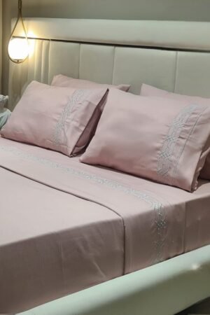 Parure Rose bebe brodée