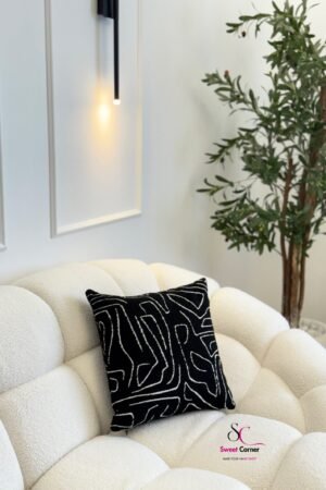 Coussin décoratif NOIR avec design